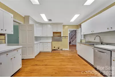 333 E Chestnut Street, Troy, NC 27371 - Photo 13