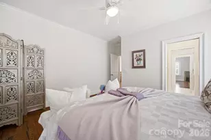 6834 Providence Ln W, Charlotte, NC 28226 - Photo 35