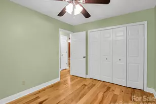 156 Deer Run, Hendersonville, NC 28739 - Photo 19