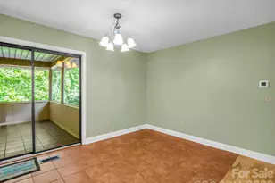 156 Deer Run, Hendersonville, NC 28739 - Photo 5