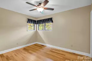 156 Deer Run, Hendersonville, NC 28739 - Photo 17