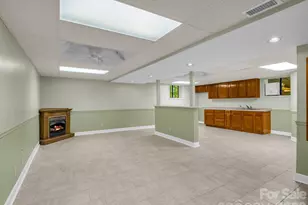 156 Deer Run, Hendersonville, NC 28739 - Photo 23