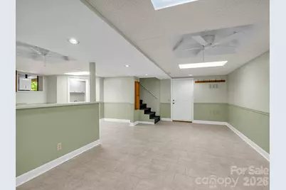 156 Deer Run, Hendersonville, NC 28739 - Photo 25