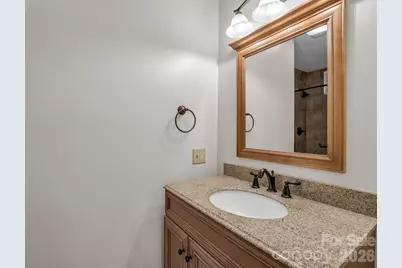 156 Deer Run, Hendersonville, NC 28739 - Photo 15