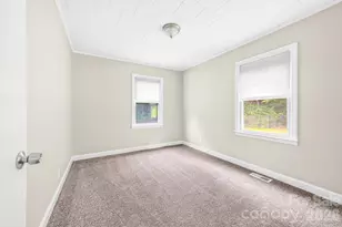 4525 Hemphill Rd, Gastonia, NC 28056 - Photo 15