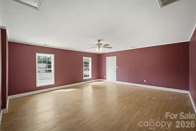 1806 Kyle Court NE, Lenoir, NC 28645 - Photo 13