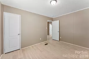 621 Sunset Dr, Bessemer City, NC 28016 - Photo 29