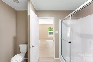 621 Sunset Dr, Bessemer City, NC 28016 - Photo 33