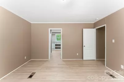 621 Sunset Drive, Bessemer City, NC 28016 - Photo 21