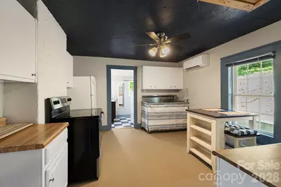 1055 Riverside Drive, Asheville, NC 28804 - Photo 3
