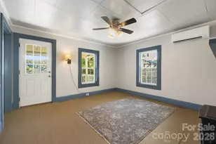 1055 Riverside Dr, Asheville, NC 28804 - Photo 9
