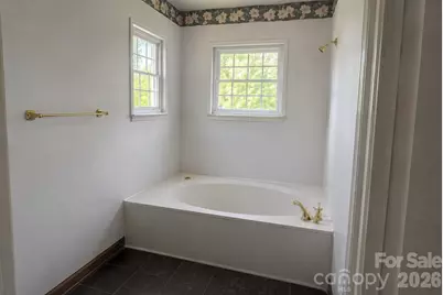 6999 Ingleside Drive, Sherrills Ford, NC 28673 - Photo 5