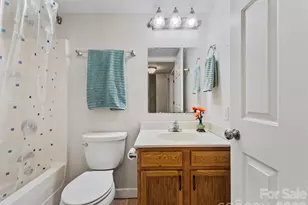 16 Jefferson Dr, Asheville, NC 28801 - Photo 27
