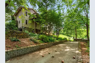 16 Jefferson Drive, Asheville, NC 28801 - Photo 23
