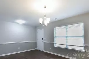1525 Lilly Springs Pl, Dallas, NC 28034 - Photo 5