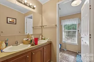 140 Teak Dr, Statesville, NC 28625 - Photo 21