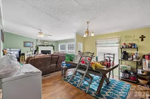 140 Teak Dr, Statesville, NC 28625 - Photo 9