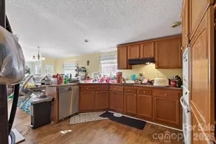 140 Teak Dr, Statesville, NC 28625 - Photo 11