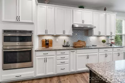 10397 Paper Birch Drive, Charlotte, NC 28215 - Photo 17