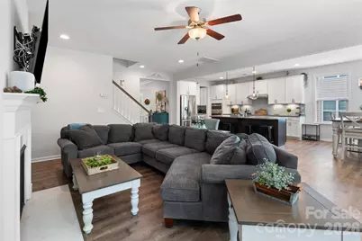 10397 Paper Birch Drive, Charlotte, NC 28215 - Photo 13