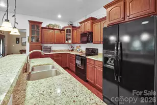 90 King Rd, Weaverville, NC 28787 - Photo 27
