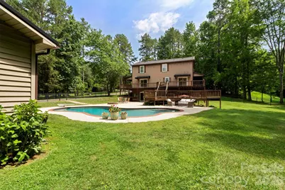 239 Hawks Prey Drive, Mooresville, NC 28115 - Photo 9