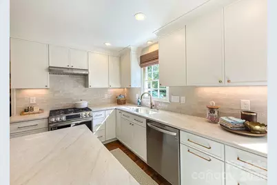 1301 E Barden Road, Charlotte, NC 28226 - Photo 9