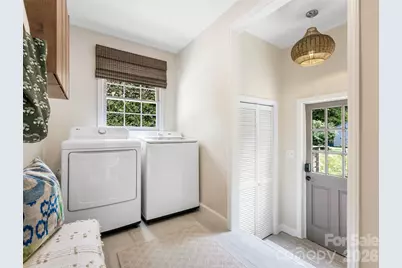 1301 E Barden Road, Charlotte, NC 28226 - Photo 25