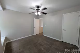 9111 Sharonbrook Dr, Charlotte, NC 28210 - Photo 11