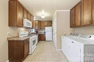 135 Cantiberry Dr, Salisbury, NC 28146 - Photo 13