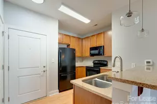 630 Calvert St, Charlotte, NC 28208 - Photo 9