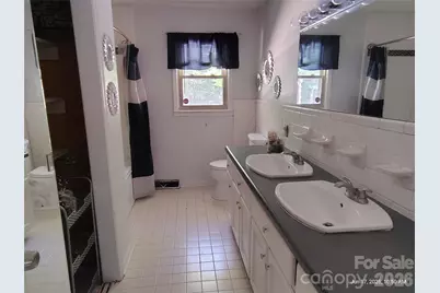 213 Lakeview Drive, Harrisburg, NC 28075 - Photo 7