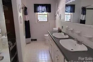 213 Lakeview Dr, Harrisburg, NC 28075 - Photo 7