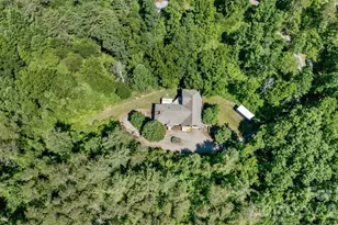 15 Vlg Grn Dr, Alexander, NC 28701 - Photo 3