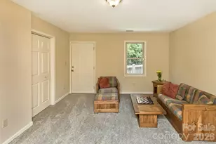 15 Vlg Grn Dr, Alexander, NC 28701 - Photo 19