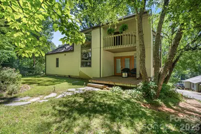 705 West Union Street, Morganton, NC 28655 - Photo 1
