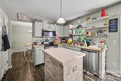 1529 Galesburg Street, Charlotte, NC 28216 - Photo 17