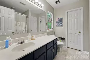 1529 Galesburg St, Charlotte, NC 28216 - Photo 27