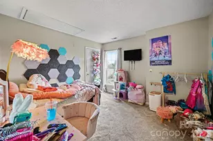 1529 Galesburg St, Charlotte, NC 28216 - Photo 31