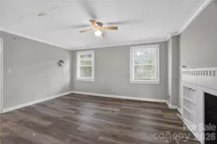 405 N Ransom St, Gastonia, NC 28052 - Photo 3