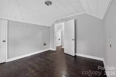 405 N Ransom Street, Gastonia, NC 28052 - Photo 9