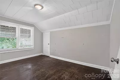 405 N Ransom Street, Gastonia, NC 28052 - Photo 5