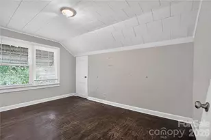 405 N Ransom St, Gastonia, NC 28052 - Photo 5