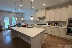 11602 Clems Branch Dr, Charlotte, NC 28277 - Photo 9