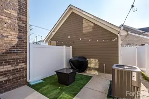 11546 Red Rust Ln, Charlotte, NC 28277 - Photo 25
