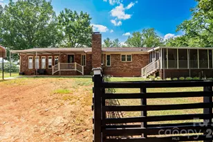 5374 N Nc 150 Hwy, Lincolnton, NC 28092 - Photo 27