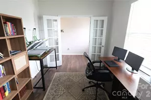 7032 Branch Fork Rd, Charlotte, NC 28215 - Photo 11