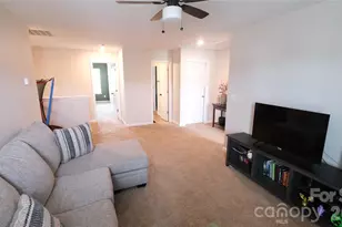 7032 Branch Fork Rd, Charlotte, NC 28215 - Photo 37