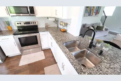 7032 Branch Fork Road, Charlotte, NC 28215 - Photo 17
