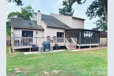 496 17th Avenue Drive NE, Hickory, NC 28601 - Photo 31